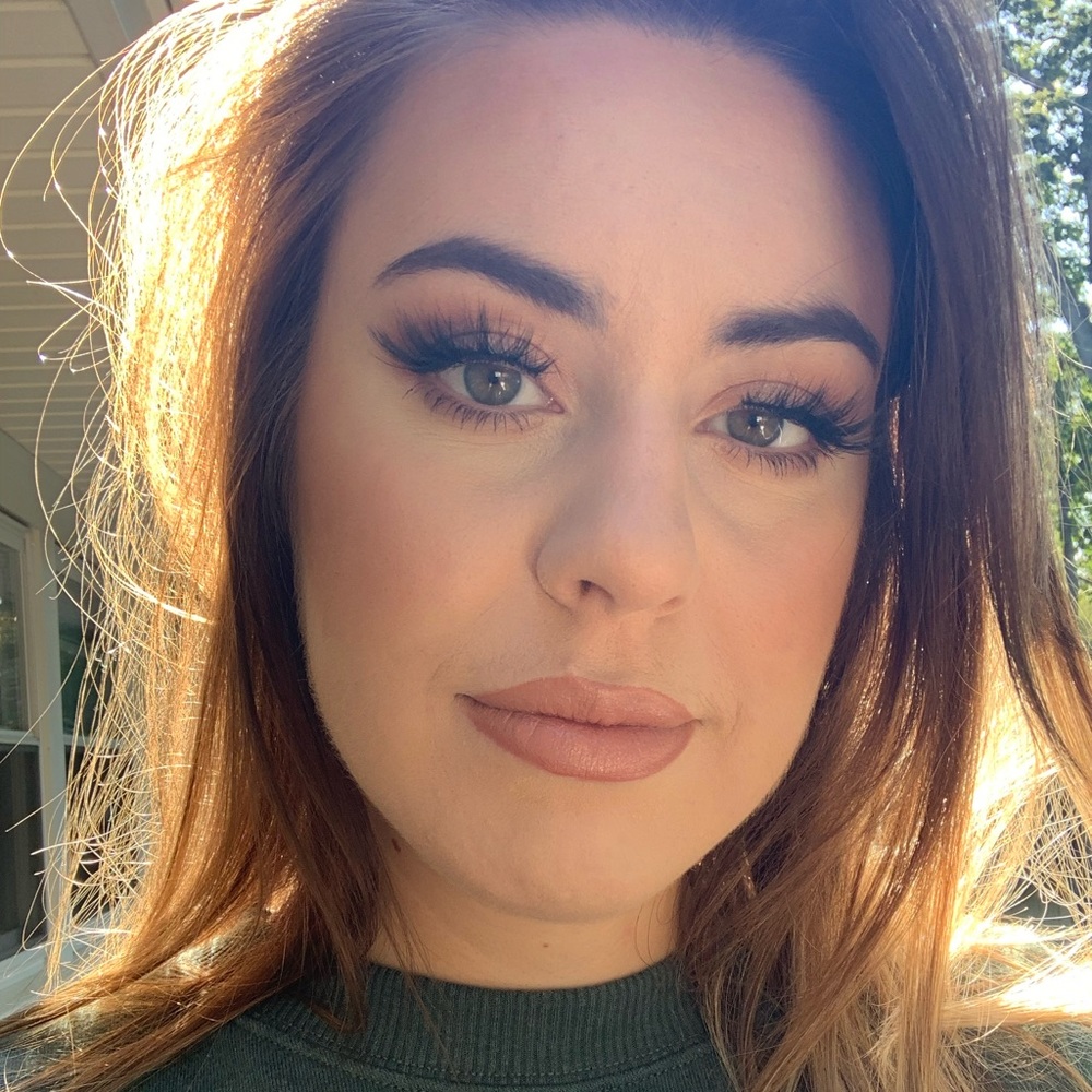 Meet your Posher, Anastasia